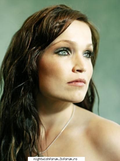 Poze cu Tarja... - Requiem For A Vampire - Tarja Turunen